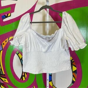 Abercrombie & Fitch, Cropped Shirred Sweetheart Neckline Top. Size XXL.